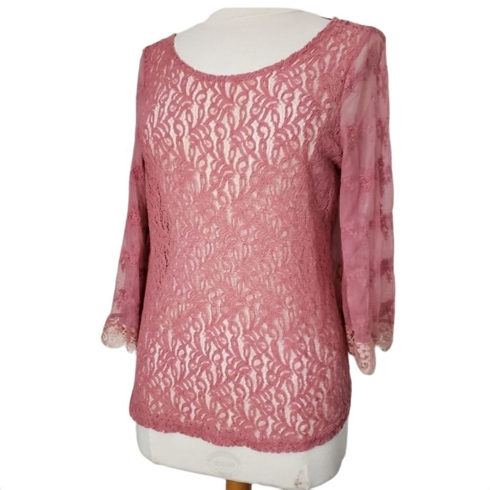 Gimmicks by BKE blouse